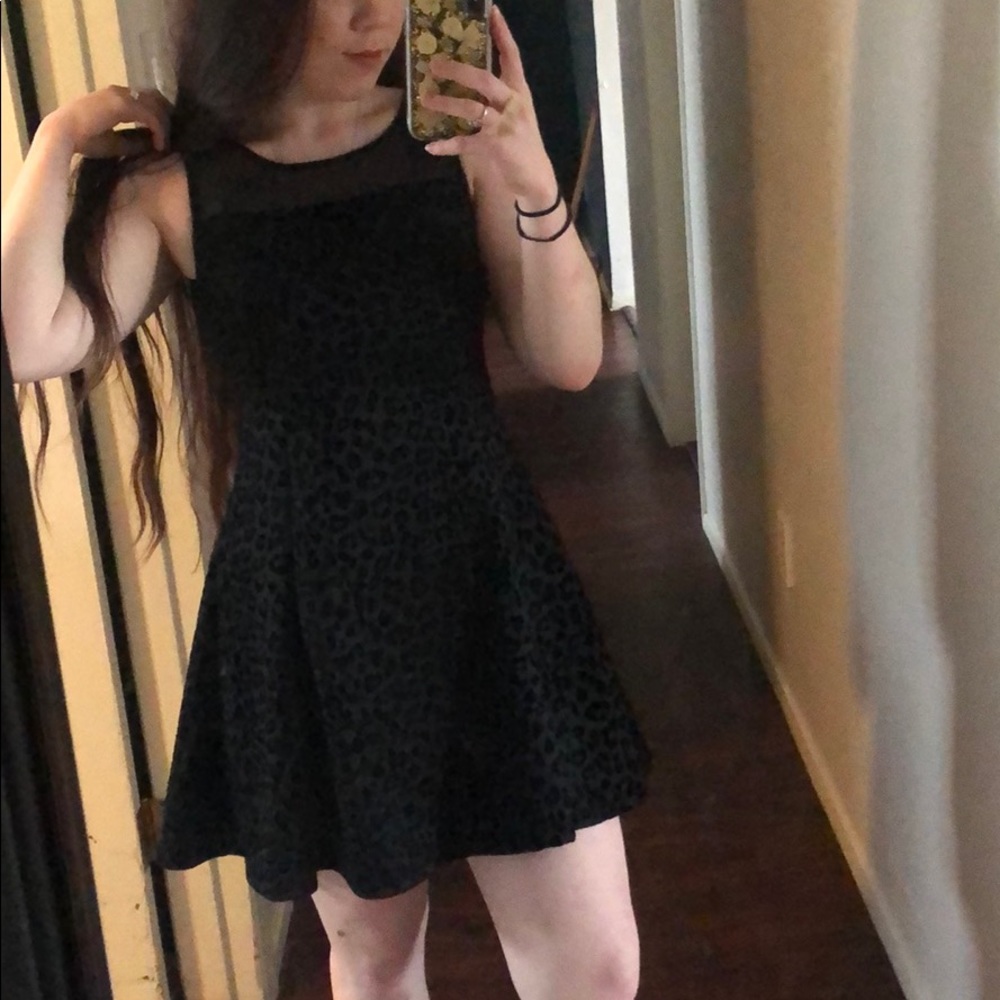 Hype Leopard print black dress